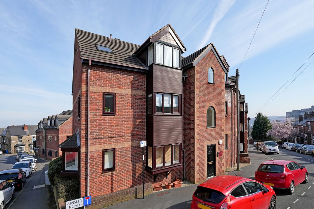 1 Ainsley Road